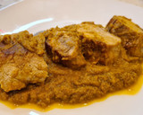 Foto del paso 7 de la receta: Solomillo de cerdo en salsa de puerros, champiñones y zanahorias
