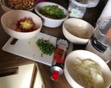 Tejszínes currys csicseriborsó mártás 🍛 recept fázis 1 fotója