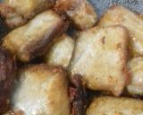 Foto langkah ke 1 dari resep Semur Ikan Tuna Pedas.