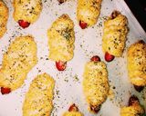 Foto langkah ke 5 dari resep Crunchy sausage rollbread.