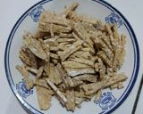 Foto langkah ke 1 dari resep Kering tempe pedas manis aroma jeruk.