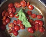 Foto del paso 2 de la receta: Pesto de albahaca y palta con ñoquis de zapallo caseros 😍