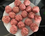 Une image de l'étape 4 de Boulettes aux 3 viandes sauce façon bolognaise et polenta.