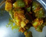 A picture of step 1 of Capsicum cutlets.