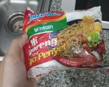 Hình bước làm 1 của món Mì trộn opla