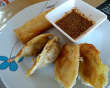 Foto del paso 5 de la receta: Gyozas (Empanadas japonesas) RÁPIDAS