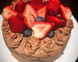 Foto langkah ke 14 dari resep Strawbery Chocolate Short Cake Klasik &Lembut ❤️.