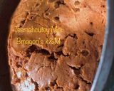 A picture of step 4 of Sponge chocolate cake.