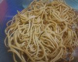 Foto langkah ke 1 dari resep Mi titi khas Makassar.