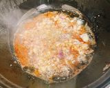A picture of step 1 of Caramelized Braised Tuna.