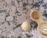 صورة لخطوة 4 من وصفة معمول التمر ☺️😍