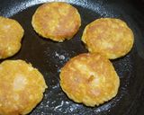 आलू टिक्की चाट (Aloo tikki chaat recipe in Hindi) रेसिपी चरण 5 फोटो
