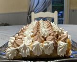 Une image de l'étape 5 de Bûche poires et ganaches montées aux chocolats.