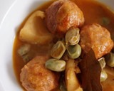 Foto del paso 8 de la receta: Albóndigas con sepia y habas