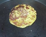 A picture of step 4 of Coconut pancake.