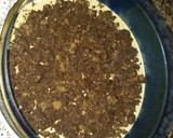 Foto del paso 5 de la receta: Tarta de mousse de café y galletas (sin horno)