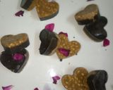 A picture of step 5 of Jaggery chocolate hearts.