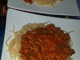 Espaguettis con carne picada