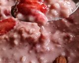 Foto del paso 4 de la receta: Overnight oats con frutillas congeladas 🍓 Porridge de avena y fresas congeladas 🍓