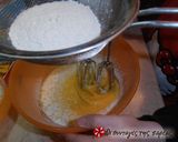 Φωτογραφία βήματος 2 της συνταγής Αλμυρά muffins με ζαμπόν, μοτσαρέλα (και όχι μόνο)