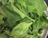 A picture of step 2 of Scalloped Potato Spinach Roll.