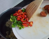 Foto del paso 3 de la receta: Garbanzos con arroz y chorizo ricos de la Brigada Espartana