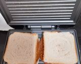 A picture of step 6 of Sandwich with Cheese Spread and Besan Chilla.