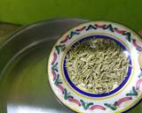 Zeerah kay tarkay walay aloo recipe step 2 photo