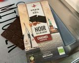 Une image de l'étape 1 de Fondants au chocolat, rice krispies, abricots et pistaches.