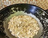 Foto langkah ke 1 dari resep Tumis Pare Tempe.