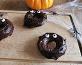 Une image de l'étape 9 de Donuts effrayés pour Halloween.