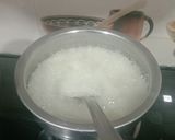A picture of step 3 of Besan mithai.