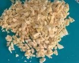 Foto del passaggio 2 della ricetta Insalata di pollo e sedano rapa