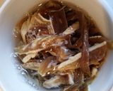 Foto del paso 3 de la receta: Olluquito con Charqui y Carne