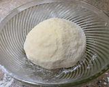 Foto del paso 4 de la receta: Medialunas (sin manteca)