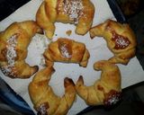 Foto del paso 9 de la receta: Medialunas de manteca