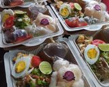 Foto langkah ke 10 dari resep Misop Medan / Miso Medan / Mie Sop Medan.