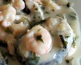 Foto del paso 7 de la receta: Merluza en Salsa Verde con Gambas
