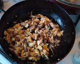 Foto langkah ke 3 dari resep Tumis tongkol leftover.