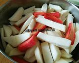 A picture of step 1 of Gajar r shaljam ka pani wala khatta meetha achar.
