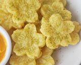 Foto langkah ke 1 dari resep Cheese Baked Potato Crisp.