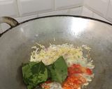 Foto langkah ke 3 dari resep Tumis Tongkol Pete.