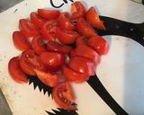 Une image de l'étape 3 de Salade de tomates à l oignon doux d Italie,herbes aromatiques et parmesan.