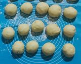 Foto langkah ke 4 dari resep Donat kentang.