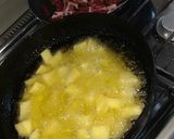 Foto del paso 5 de la receta: Carre de cerdo relleno c/papas a la crema y más