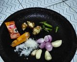 Foto langkah ke 1 dari resep Nasi goreng kencur terasi.