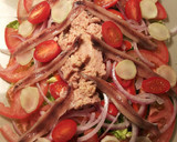 Foto del paso 3 de la receta: Ensalada imperial, de atún y anchoas caseras