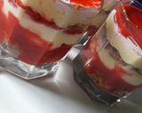 Une image de l'étape 1 de Verrine crumble Mousse citron et fraise.