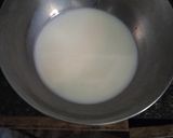 A picture of step 1 of Semolina apple cake.