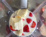 A picture of step 1 of Strawberry, vanilla ice cream milkshake.
